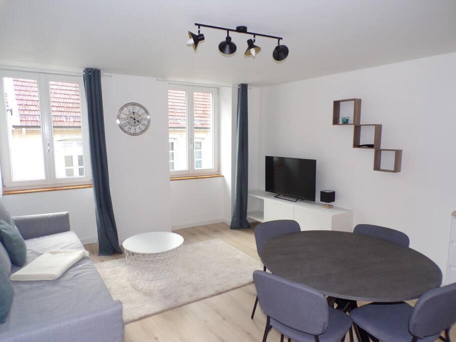 Appartement 2/4 Pers, 44M2, Hypercentre. Lons-le-Saunier Exteriör bild