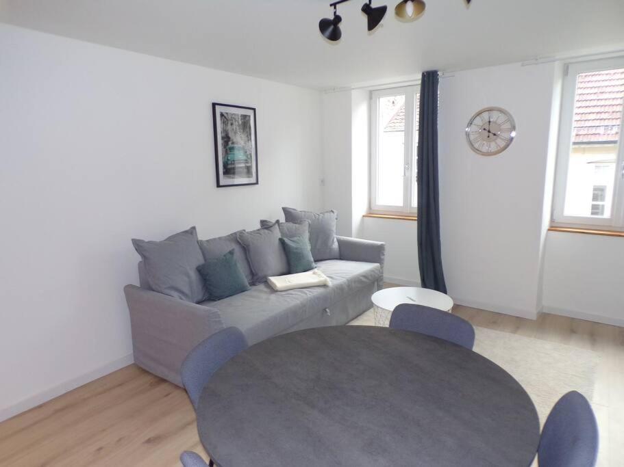 Appartement 2/4 Pers, 44M2, Hypercentre. Lons-le-Saunier Exteriör bild